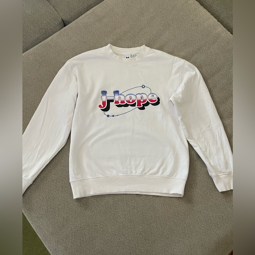 Jhope Retro Vintage Crewneck Sweater- Size XL